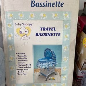 Snoppy bassinet